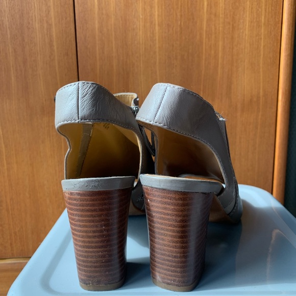 Franco Sarto leather open toe mule heels - Picture 7 of 7